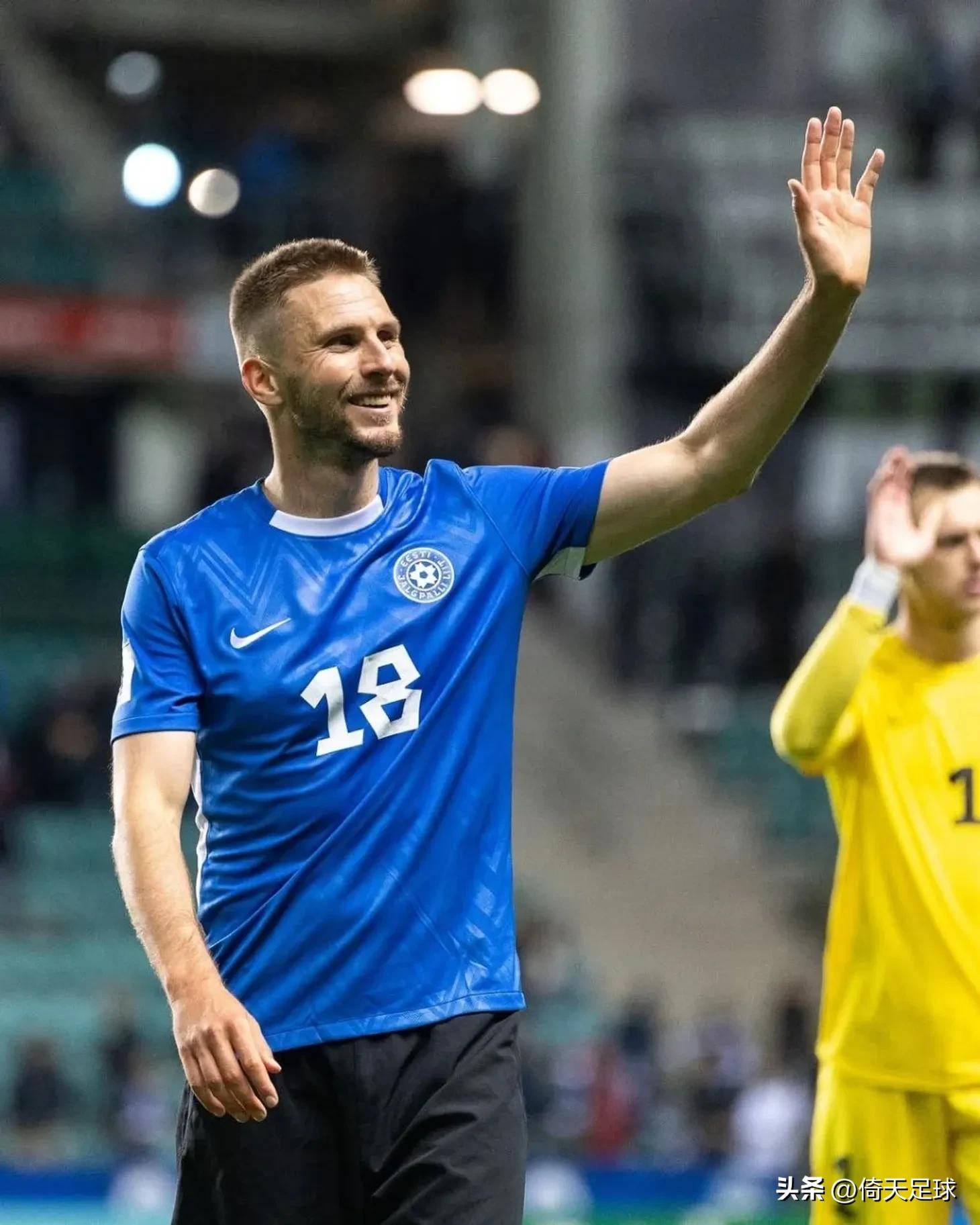 英超集结日走向成谜，本菲卡主帅复盘，气氛紧张，团队化学反应显著(本菲卡阵容2024主力阵型图表最新版)